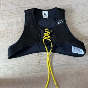 Nike Off White Black running vest with detachable bag